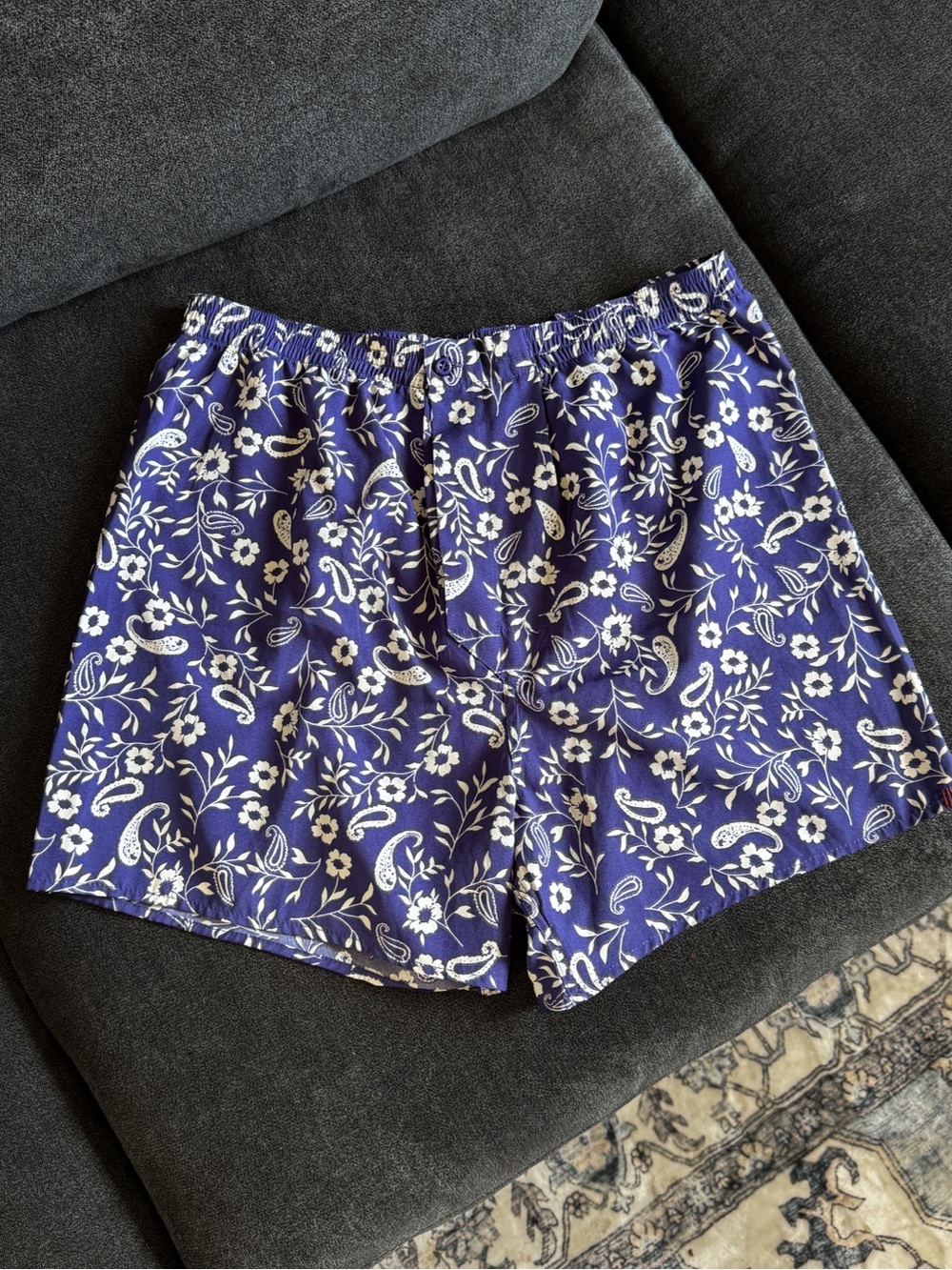 Urban Outfitters BDG Navy Floral Boxer Shorts Small